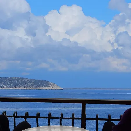 מלון Akti לימנאס